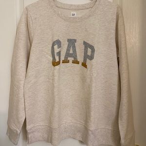 GAP Fleece Crew Neck Sweater BRAND NEW